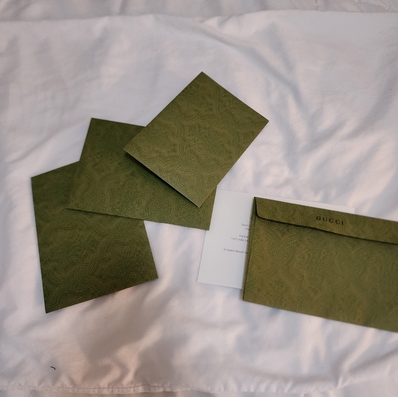 Gucci Envelopes - Picture 2 of 4